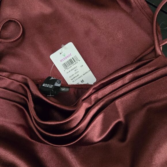 NWT Windsor sz Jr Med asymmetrical maroon satin strappy dress - Picture 3 of 4
